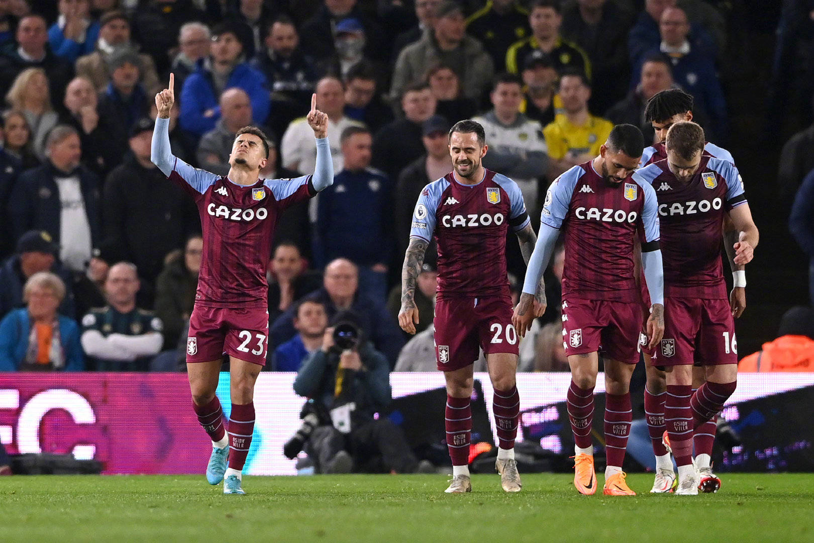 能很好地跨 能很好地跨